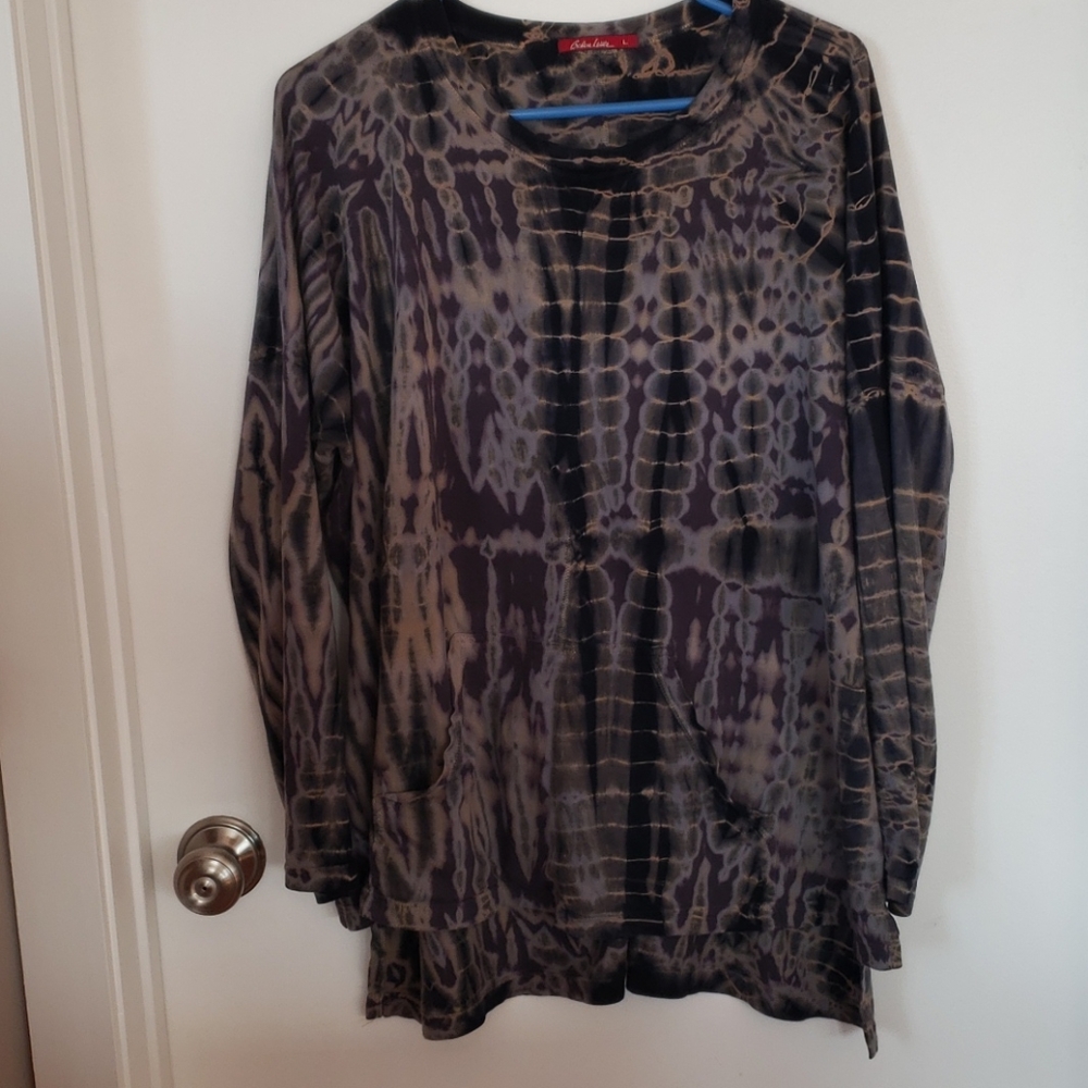 BARBARA LESSER TEE